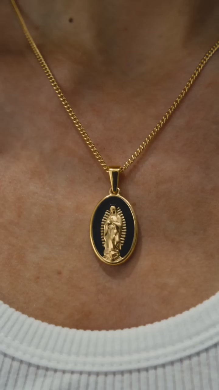 DVNCI Virgin Mary noir black pendant & necklace in 18k yellow gold jewelry